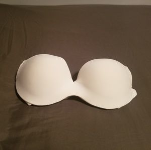 White strapless bra
